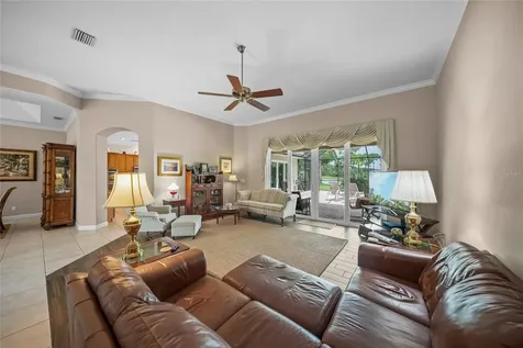 8305 Flagstaff Way Sarasota FL 34241