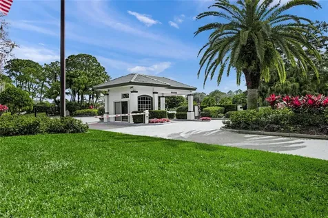 8305 Flagstaff Way Sarasota FL 34241