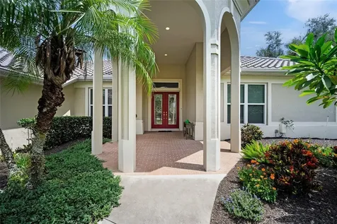8305 Flagstaff Way Sarasota FL 34241