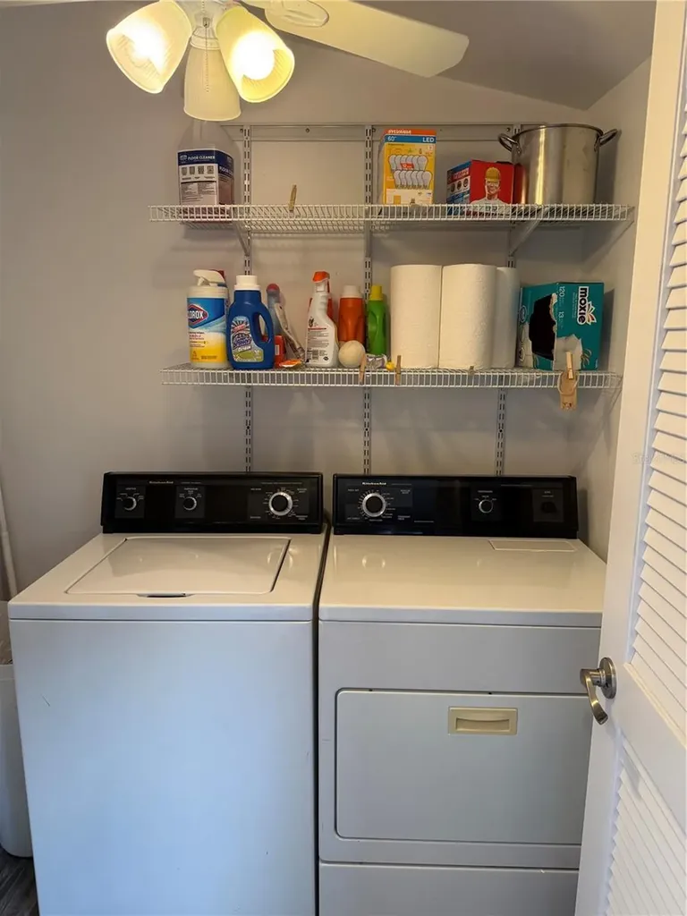 1712 NE King Street Steinhatchee FL 32359