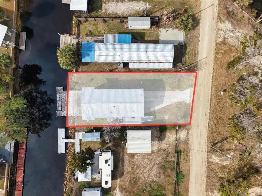 1712 NE King Street Steinhatchee FL 32359