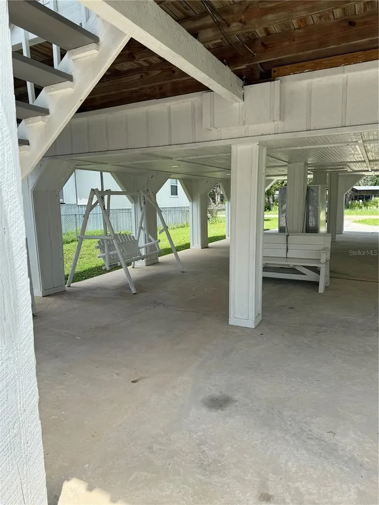 1712 NE King Street Steinhatchee FL 32359