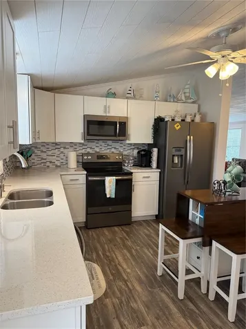 1712 NE King Street Steinhatchee FL 32359