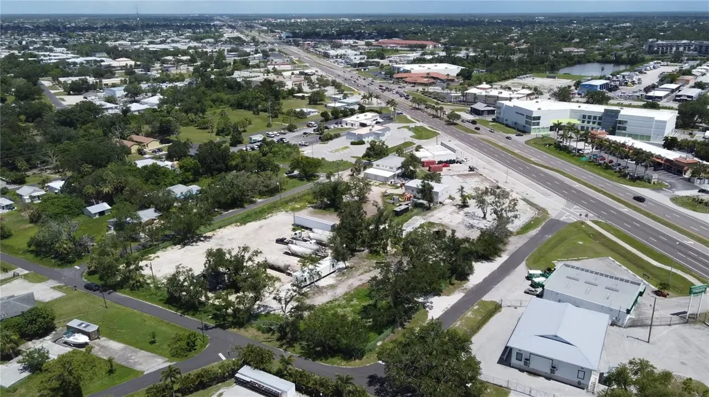 4549 & 4569 Tamiami Trail Punta Gorda FL 33980