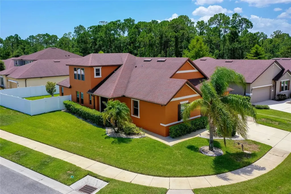 454 Tuscany Chase Drive Daytona Beach FL 32117