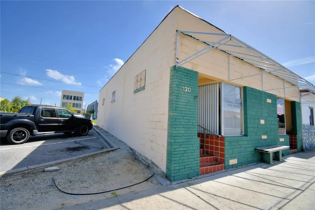 128 E Orange Avenue Lake Wales FL 33853