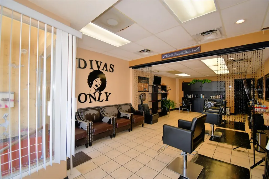 128 E Orange Avenue Lake Wales FL 33853