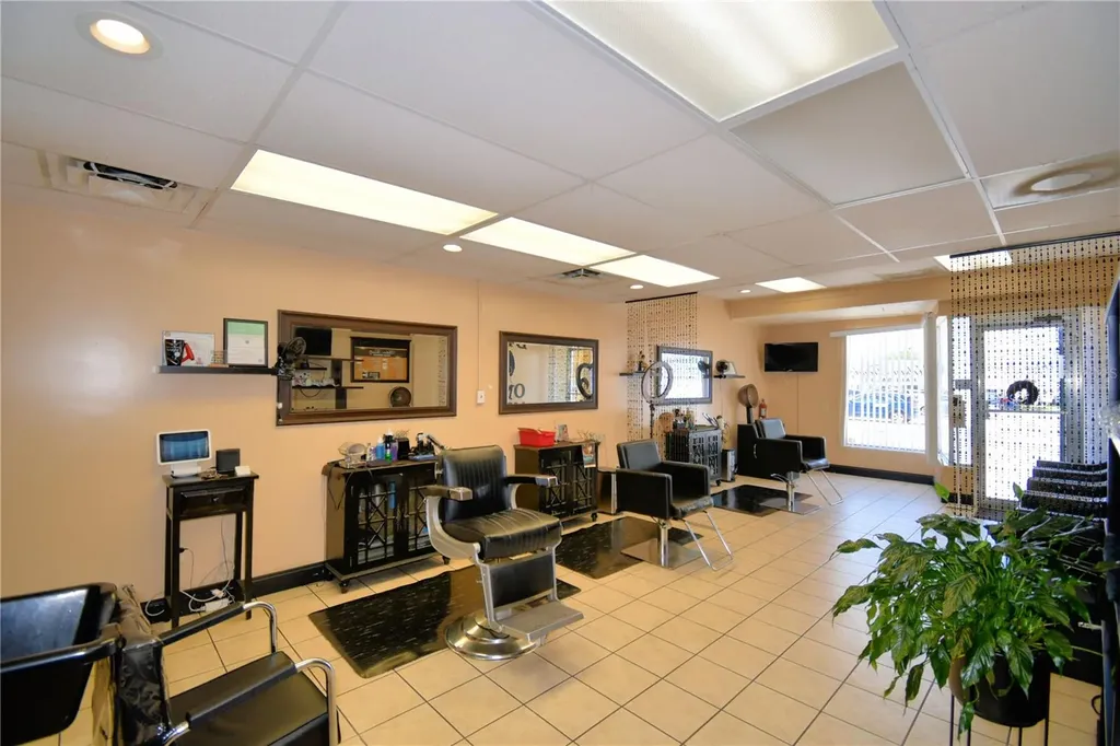 128 E Orange Avenue Lake Wales FL 33853