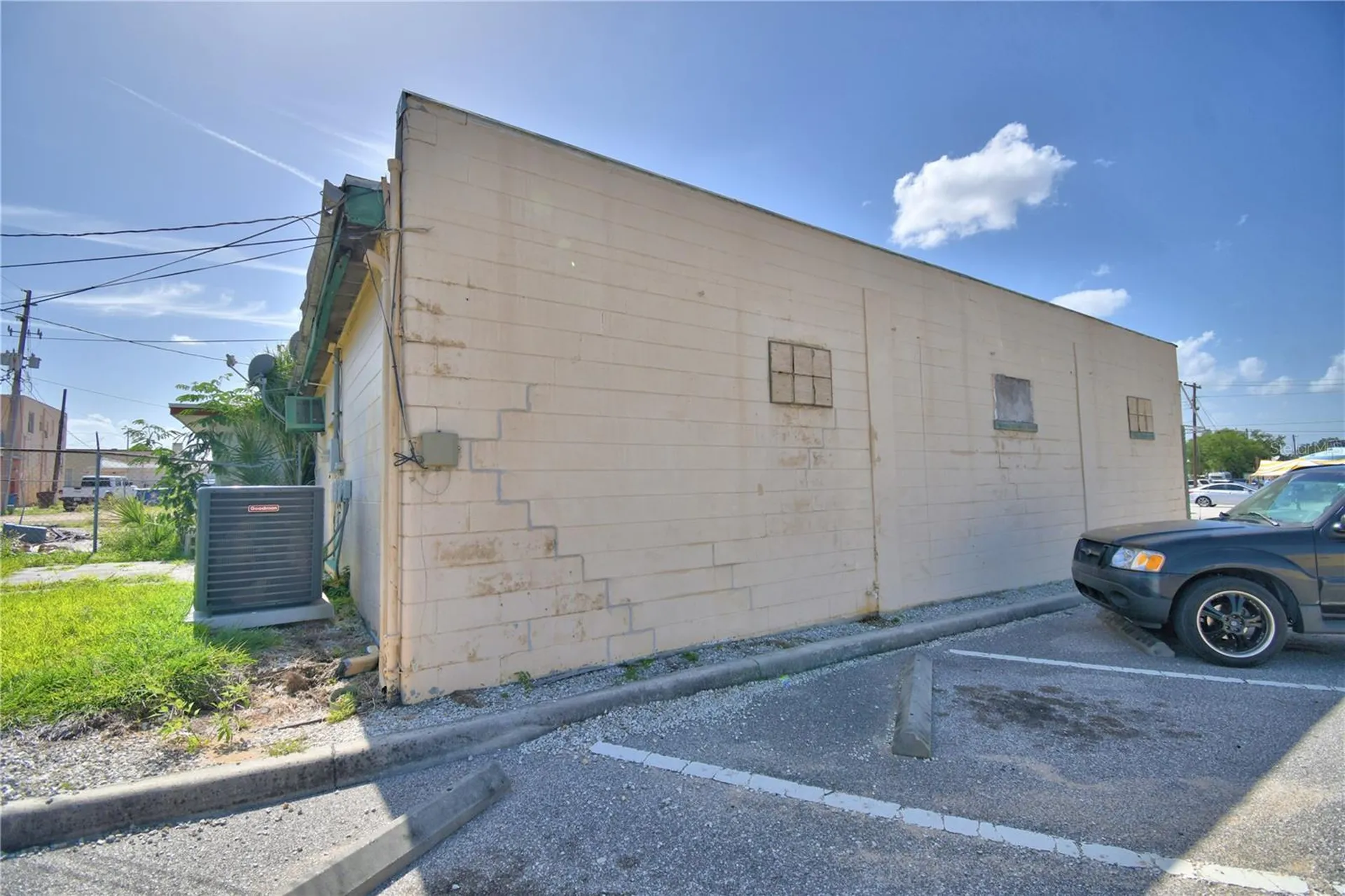 128 E Orange Avenue Lake Wales FL 33853