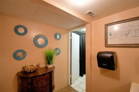 128 E Orange Avenue Lake Wales FL 33853