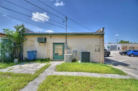 128 E Orange Avenue Lake Wales FL 33853