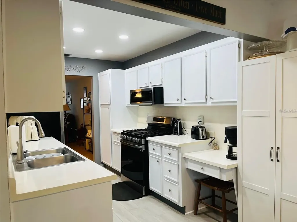 5980 80th Street N St Petersburg FL 33709