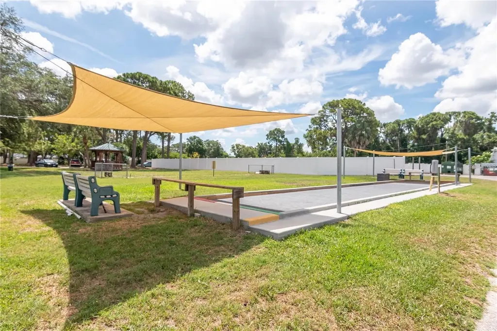 5980 80th Street N St Petersburg FL 33709