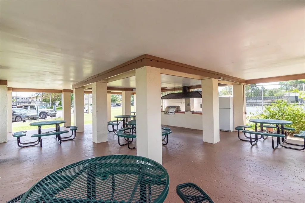 5980 80th Street N St Petersburg FL 33709