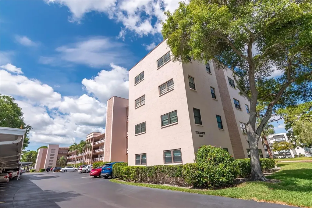 5980 80th Street N St Petersburg FL 33709