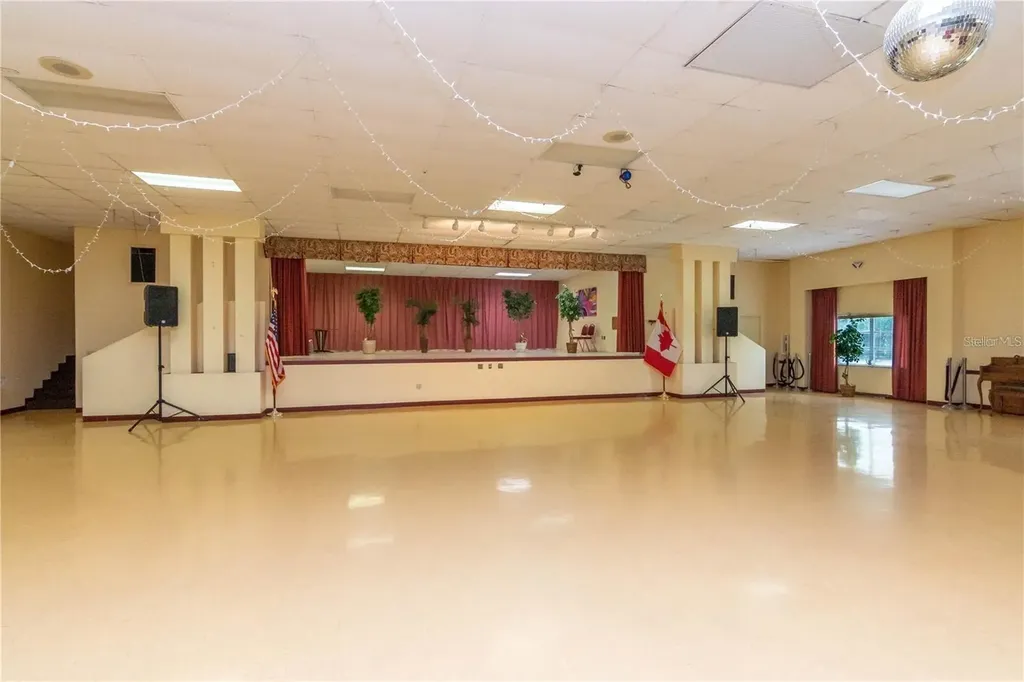 5980 80th Street N St Petersburg FL 33709