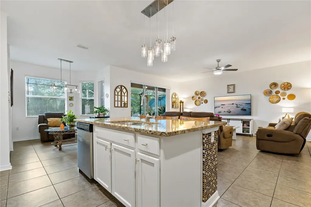 178 Magneta Loop Auburndale FL 33823