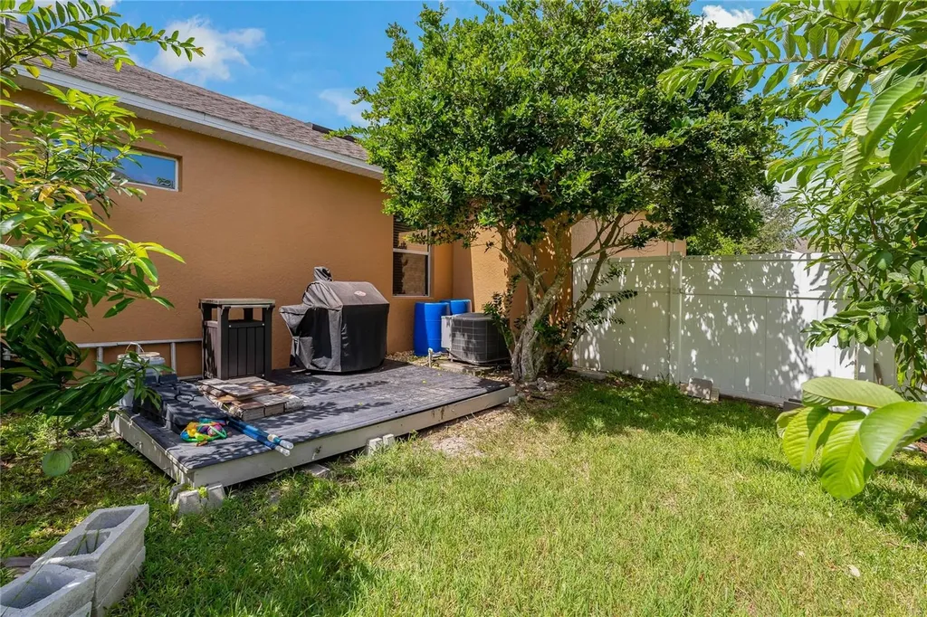 178 Magneta Loop Auburndale FL 33823