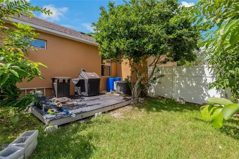 178 Magneta Loop Auburndale FL 33823