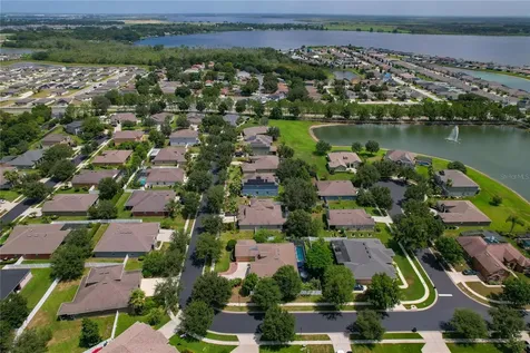 178 Magneta Loop Auburndale FL 33823