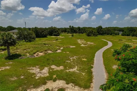 178 Magneta Loop Auburndale FL 33823