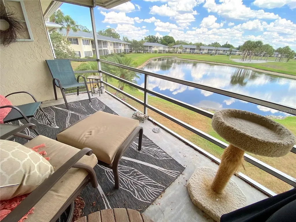7041 W Country Club Drive N Sarasota FL 34243