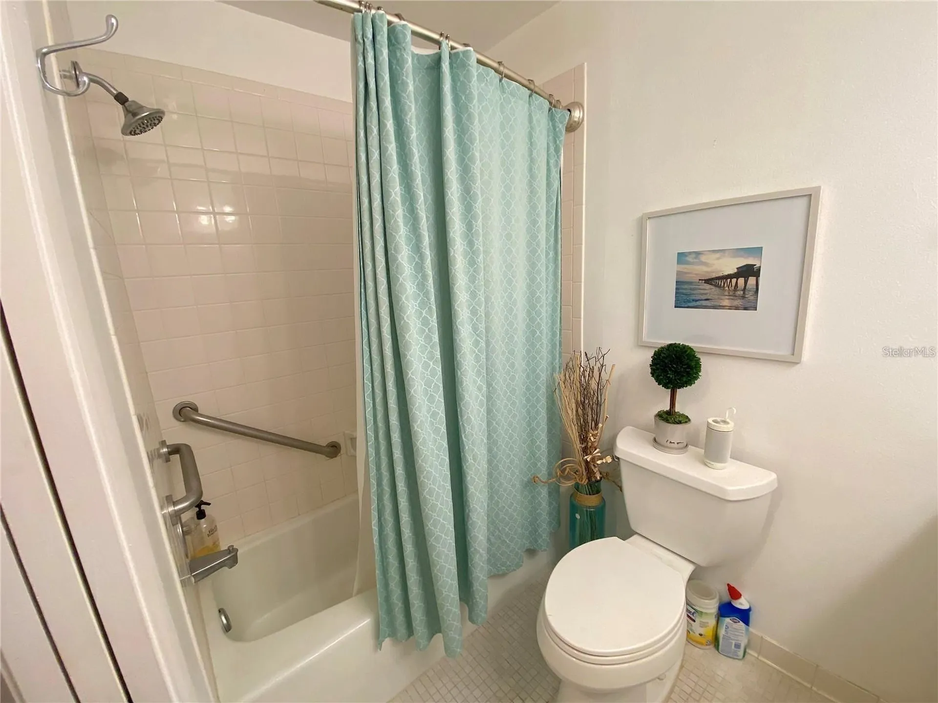 7041 W Country Club Drive N Sarasota FL 34243