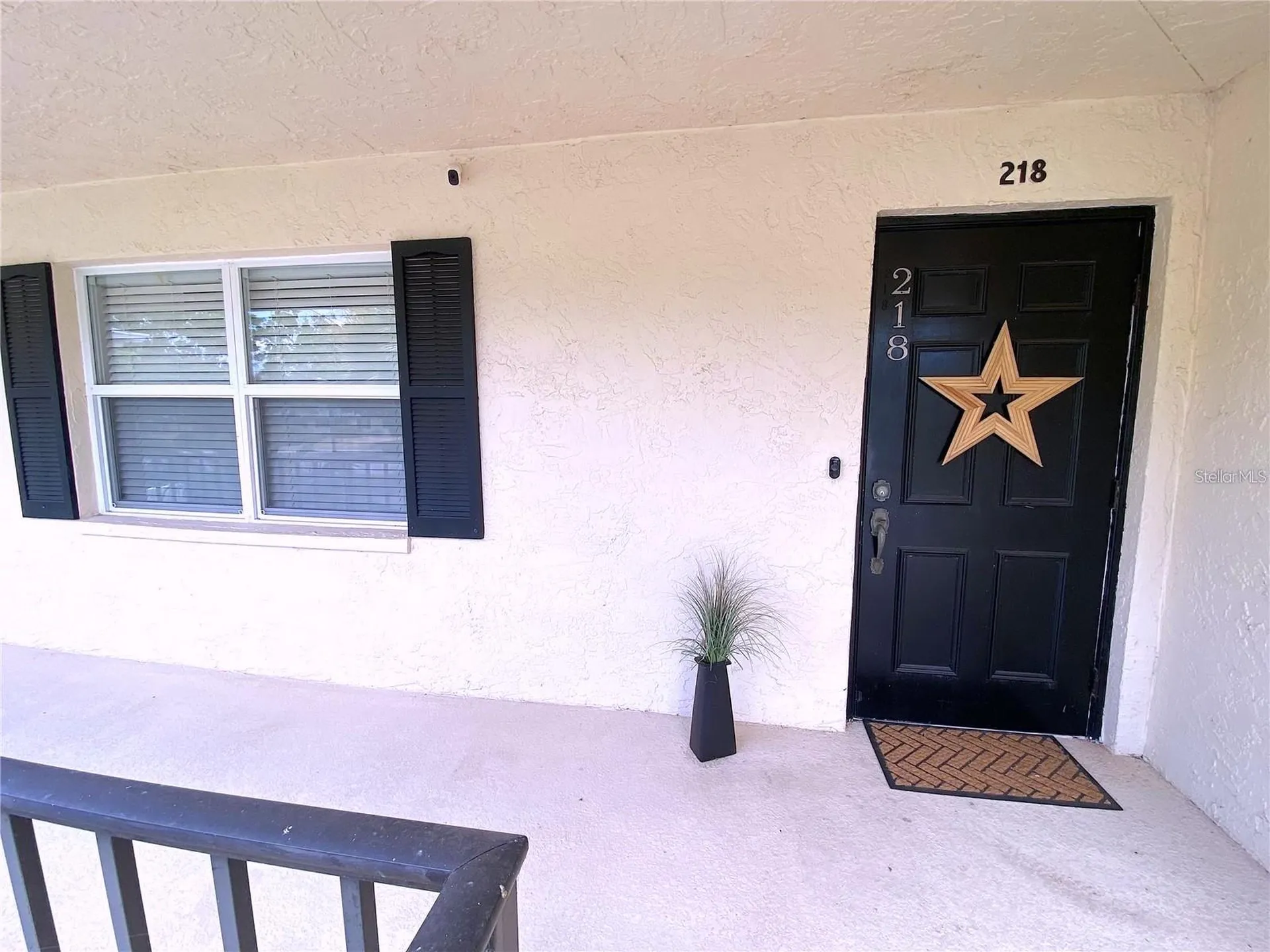 7041 W Country Club Drive N Sarasota FL 34243