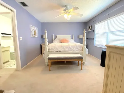 7041 W Country Club Drive N Sarasota FL 34243