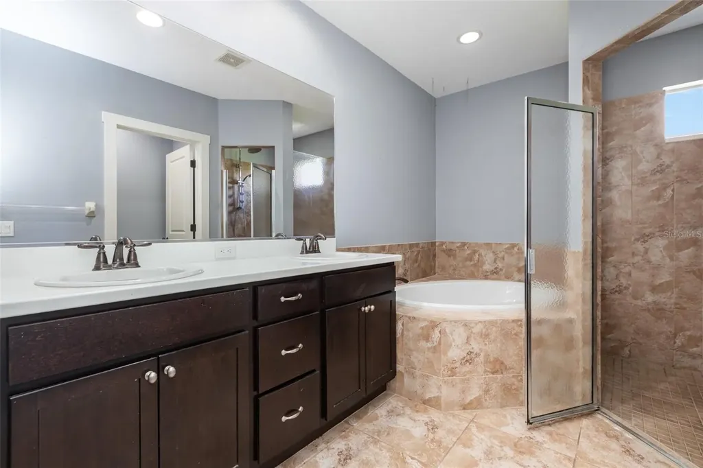 11923 Forest Park Circle Bradenton FL 34211