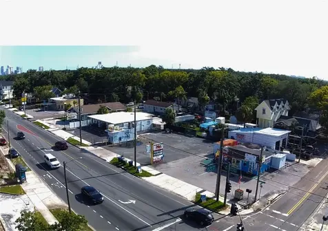 4320 N Nebraska Avenue Tampa FL 33603