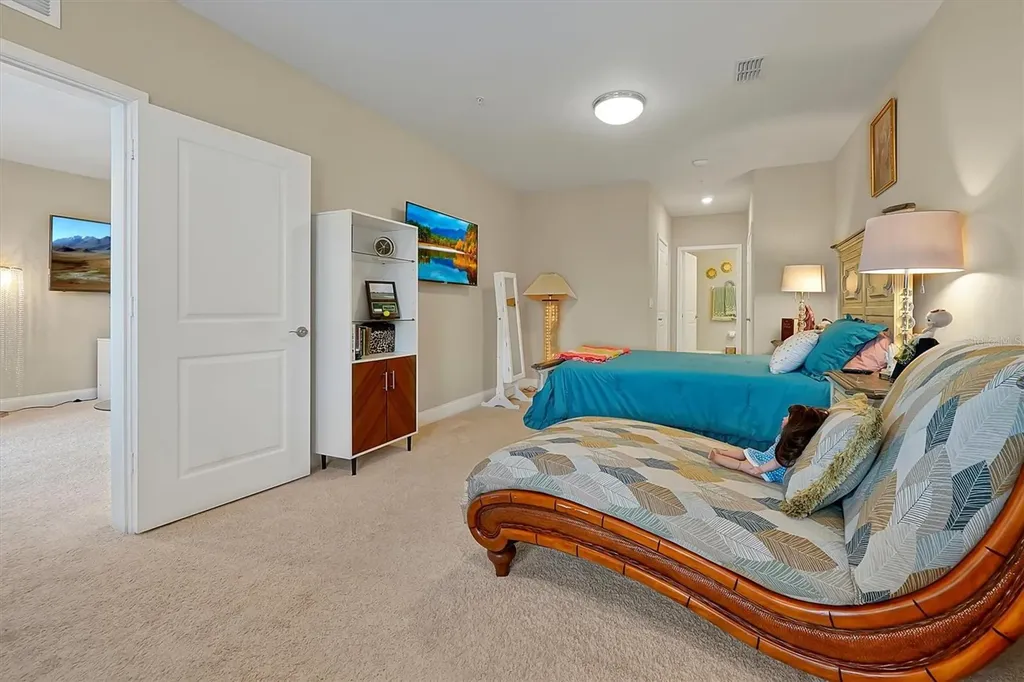 7565 Laureate Boulevard Orlando FL 32827