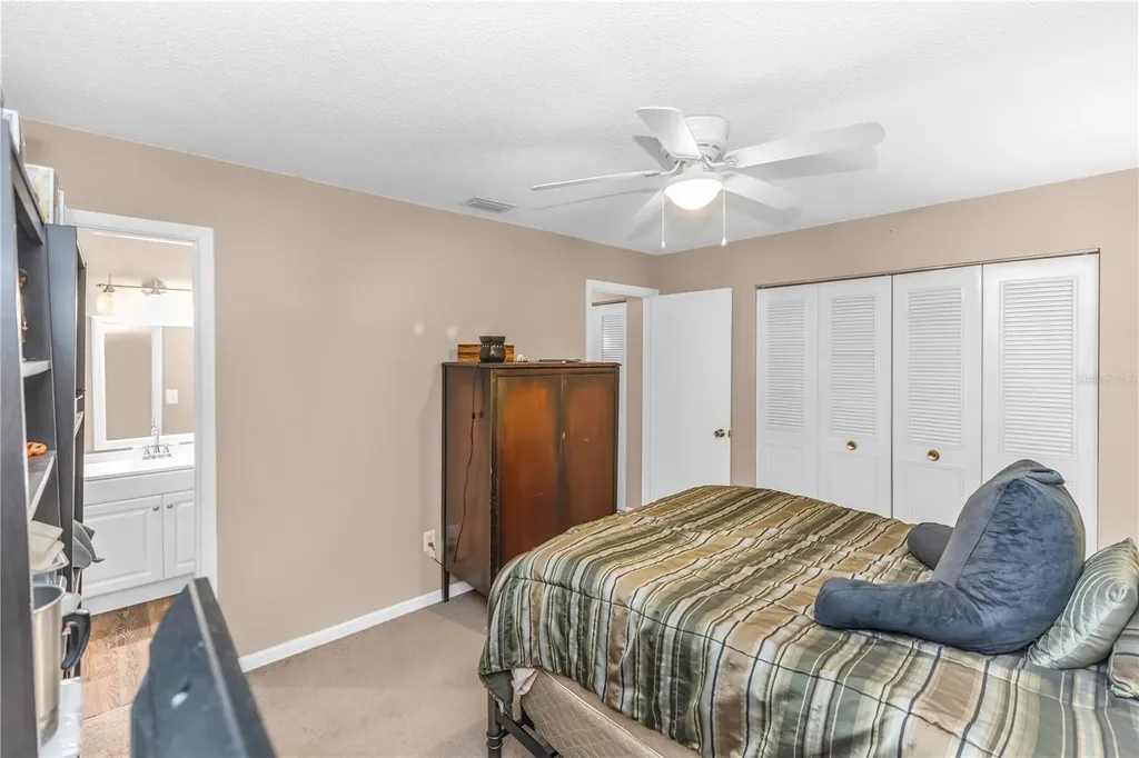 706 E Minnesota Avenue Deland FL 32724