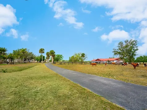 600 N Jackson Road Venice FL 34292