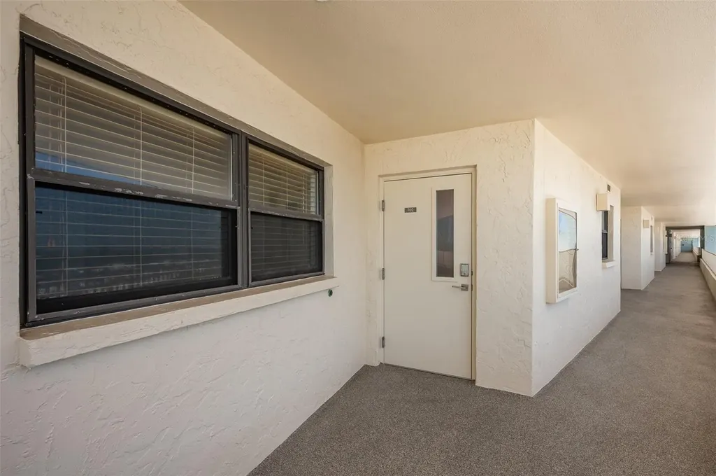 5790 Midnight Pass Road Sarasota FL 34242