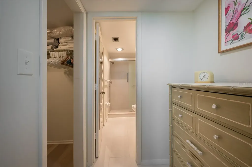 5790 Midnight Pass Road Sarasota FL 34242