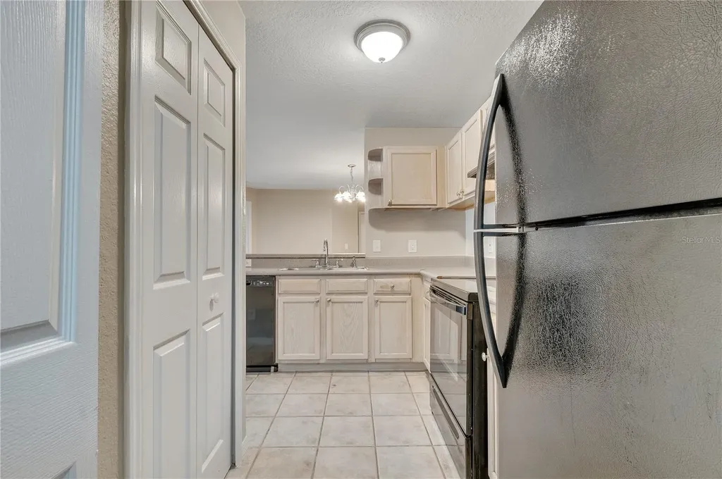 8825 Latrec Avenue Orlando FL 32819