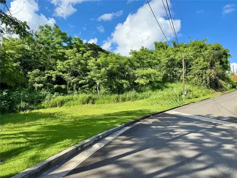 Riverside Gated Community Riverside Street Guaynabo PR 00971
