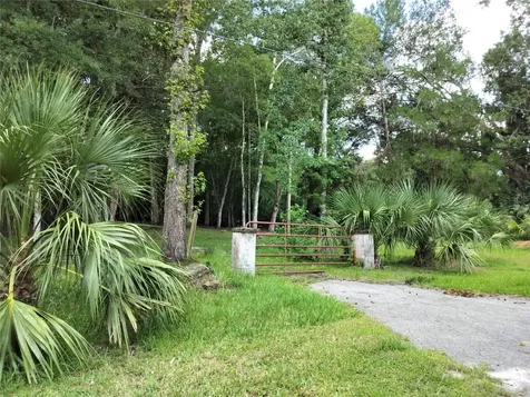 523 S Tuck Point Inverness FL 34450