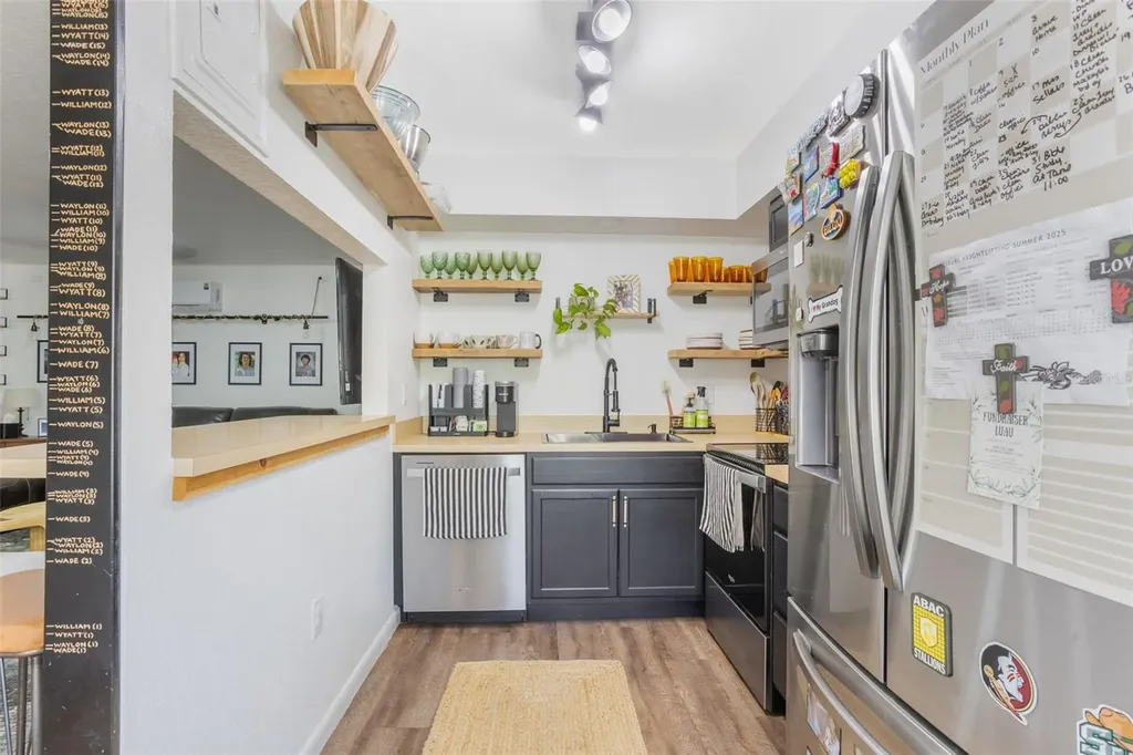 300 N Dixie Avenue Fruitland Park FL 34731