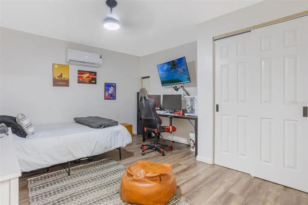 300 N Dixie Avenue Fruitland Park FL 34731