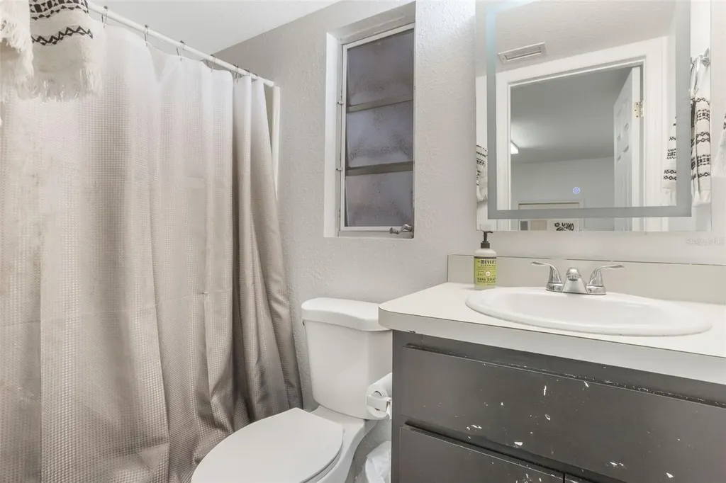 300 N Dixie Avenue Fruitland Park FL 34731