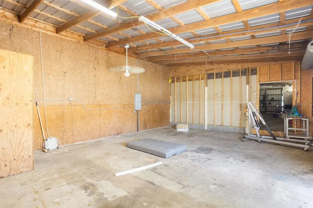 300 N Dixie Avenue Fruitland Park FL 34731