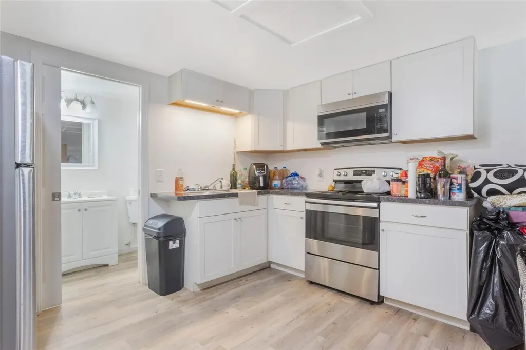 300 N Dixie Avenue Fruitland Park FL 34731