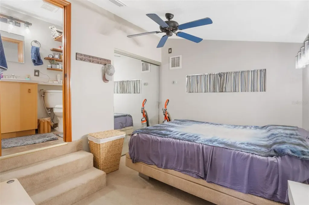 300 N Dixie Avenue Fruitland Park FL 34731