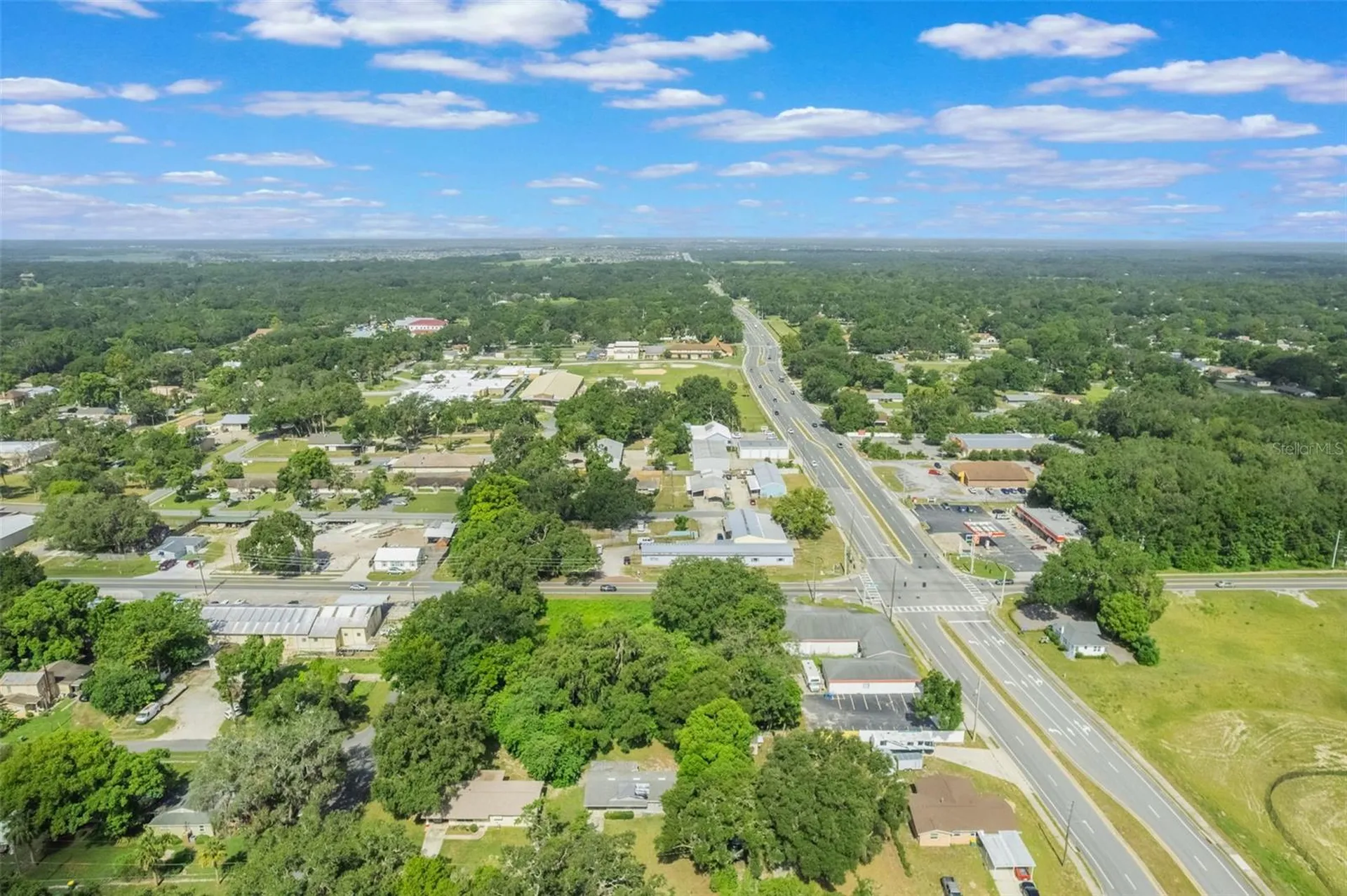 300 N Dixie Avenue Fruitland Park FL 34731