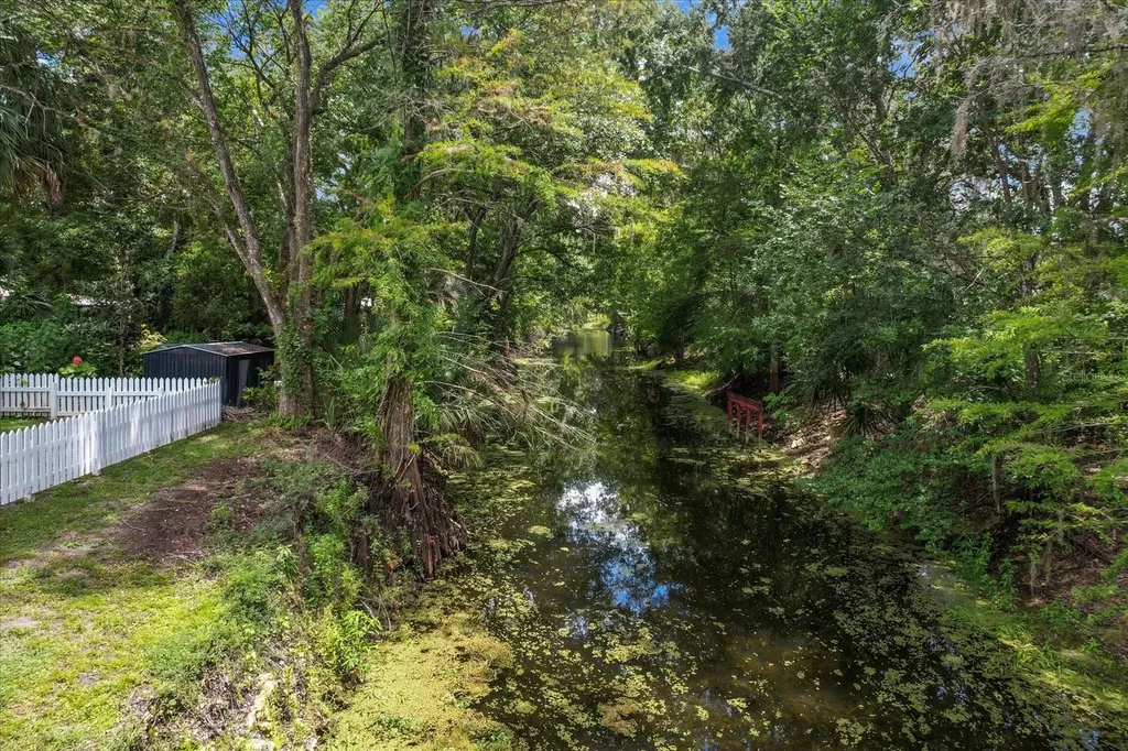 516 S Tuck Point Inverness FL 34450