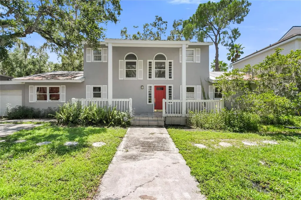 2506 W Gardner Court Tampa FL 33611