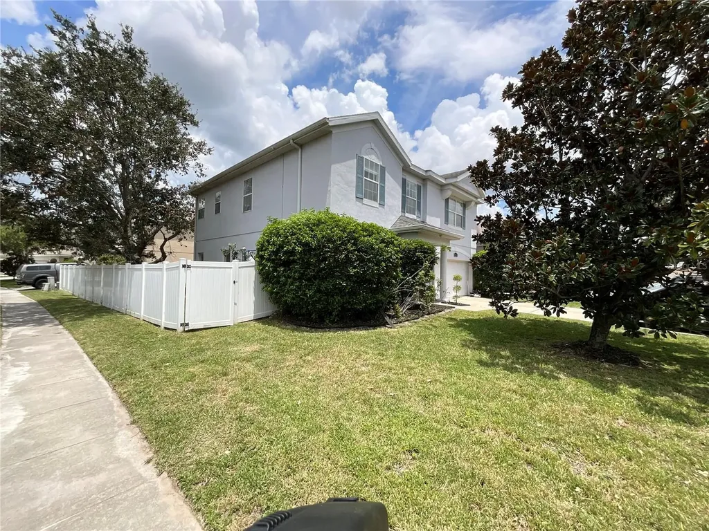 1404 Swainson Court Orlando FL 32837