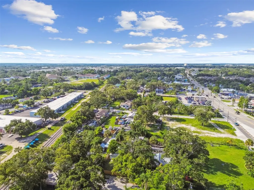 711 Smith Street Clearwater FL 33756